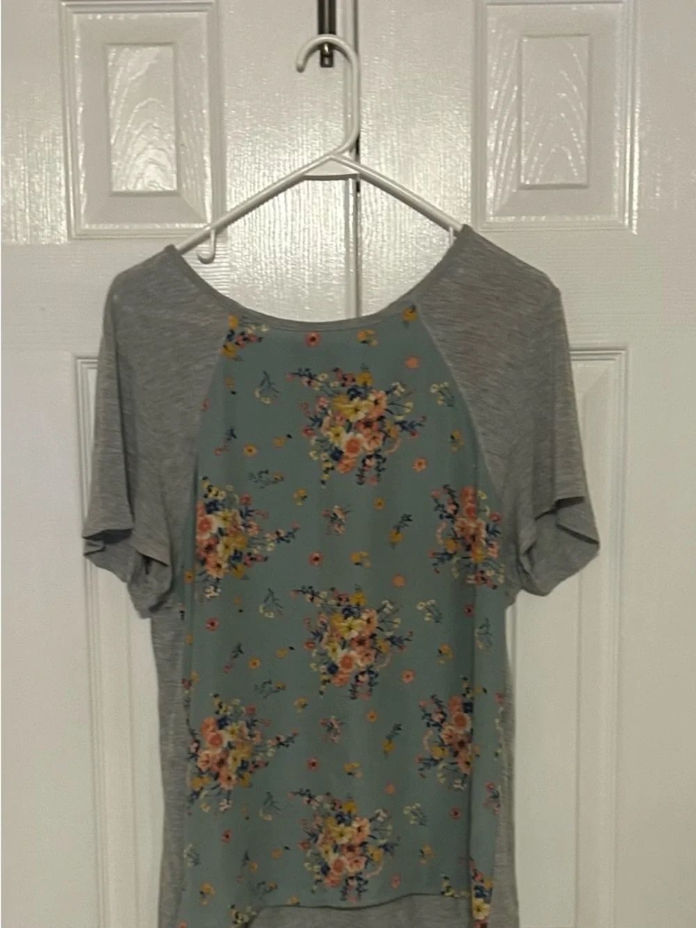 Rewind Floral Panel Tee - Light Blue & Gray